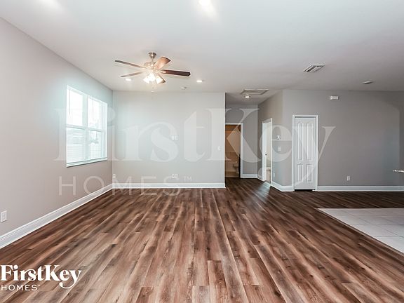 4th image of 3319 NW 9th St