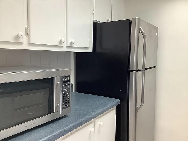 455 Golden Isles Dr #307 — Photo 5