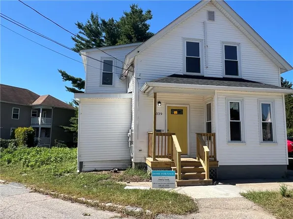 339 Vose St, Woonsocket, RI 02895