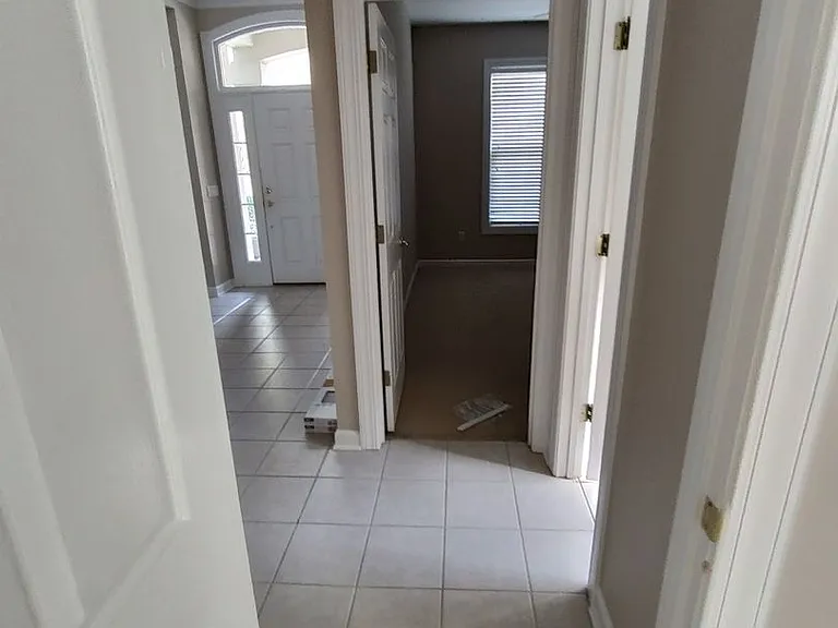 165 Oak Forest Rd — Photo 18