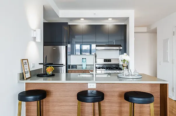 Rented by Living New York | media 22