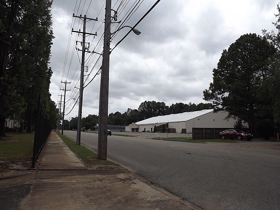 4th image of 2777 Carol Trace Walk #27