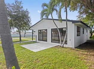 4741 SW 26th St, Hollywood, FL 33023