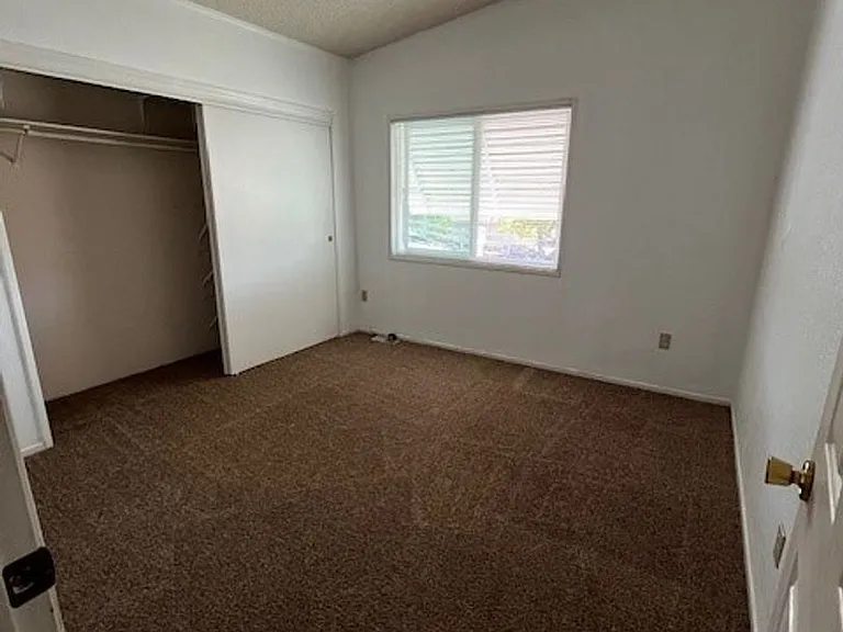 21276 White Pine Dr #38 — Photo 7