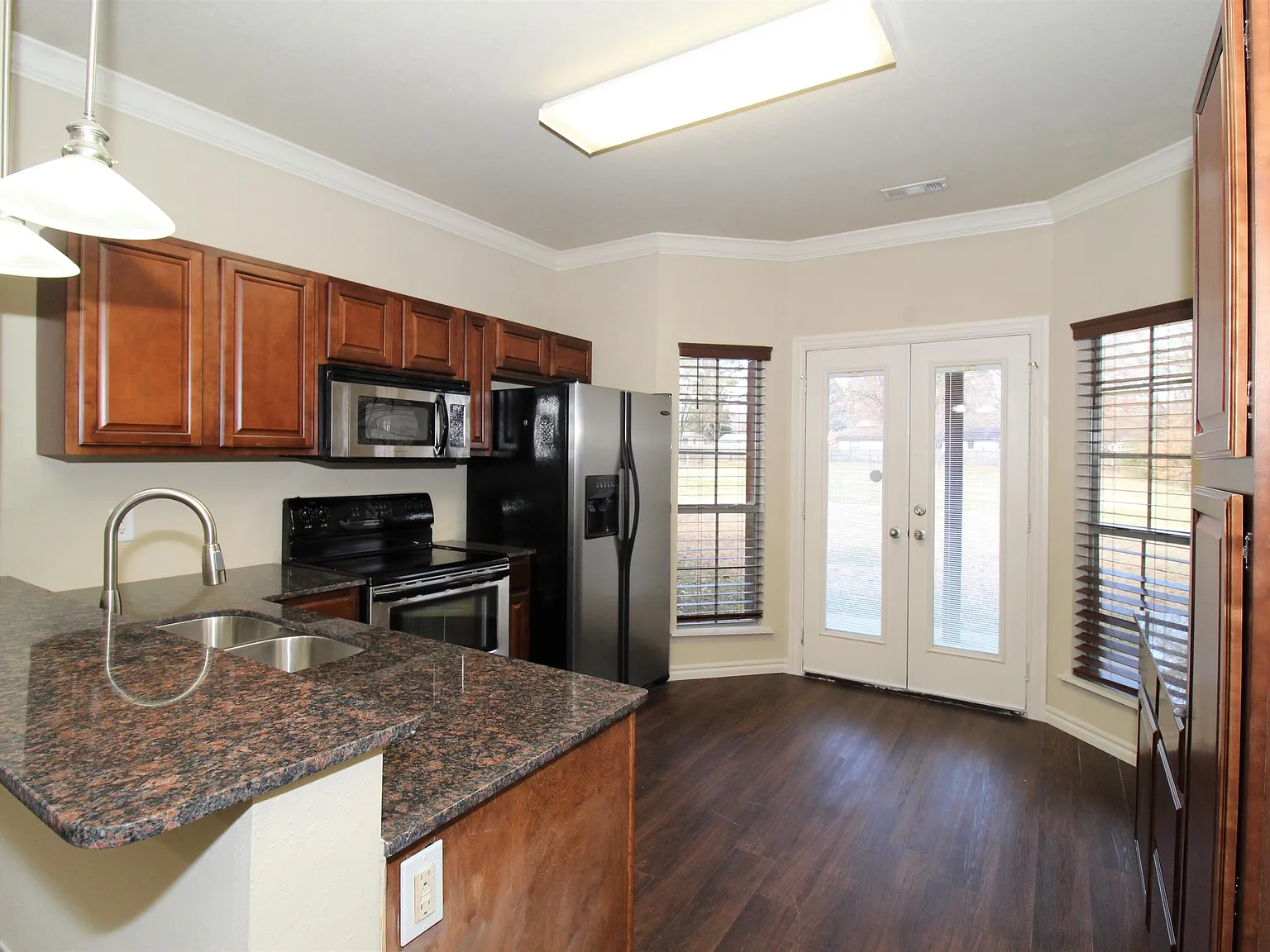 2556 E Turtle Creek Drive - 1 — Photo 4