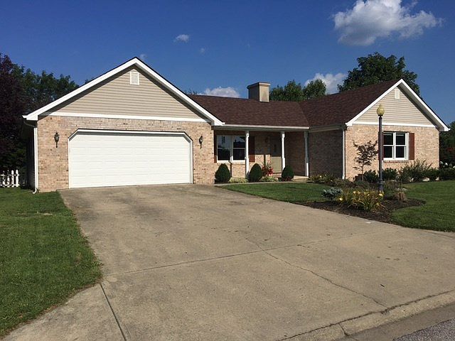 1st image of 2215 Meadowridge Dr