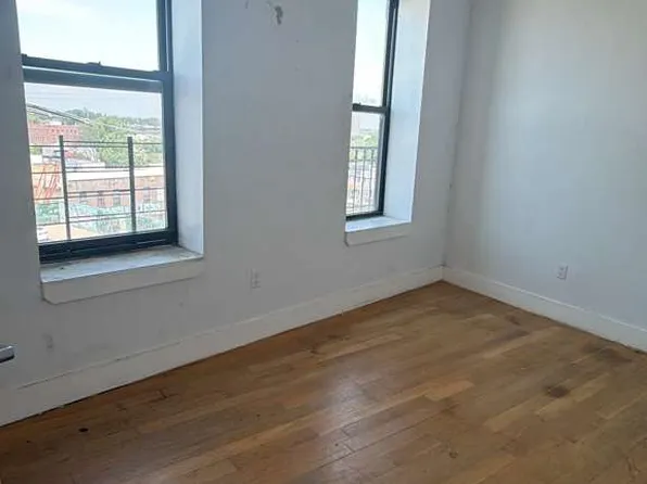 1158 Jackson Ave, Bronx, NY 10456