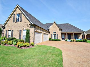 1848 Lindsey Ln, Southaven, MS 38672