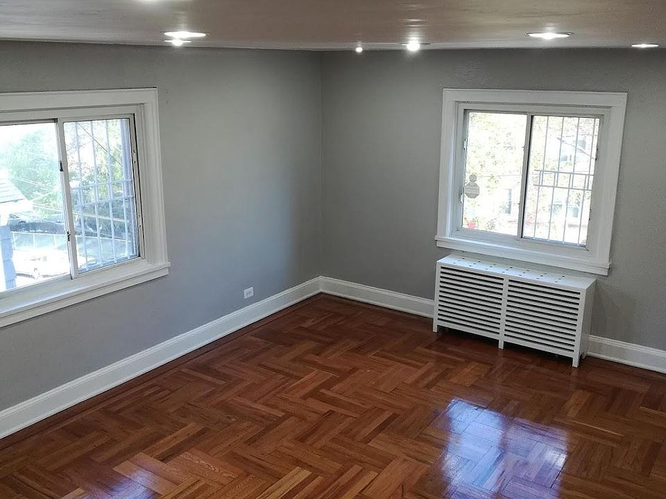 1st image of 16 Valdale Ave APT 3
