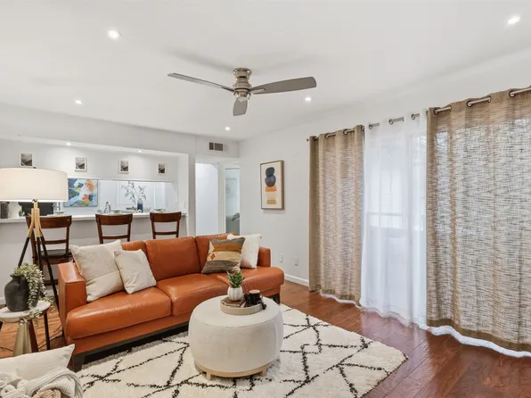 4347 Dickason Ave APT 214, Dallas, TX 75219