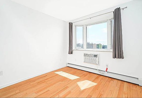 4th image of 93-05 37th Ave #3C