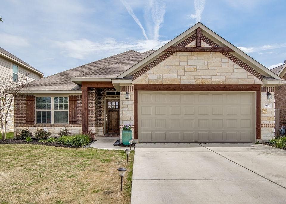 1st image of 8061 Arezzo Dr