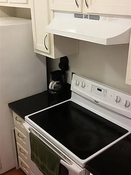 1418 Beech Ave #42 — Photo 6