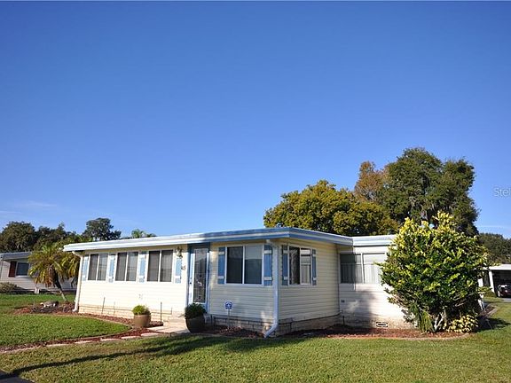 3rd image of 65 Harbor Oaks Dr