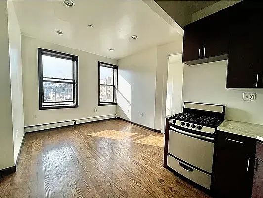 Rented by Bohemia Realty Group | media 8