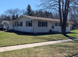 1804 Olwien St, Brookings, SD 57006