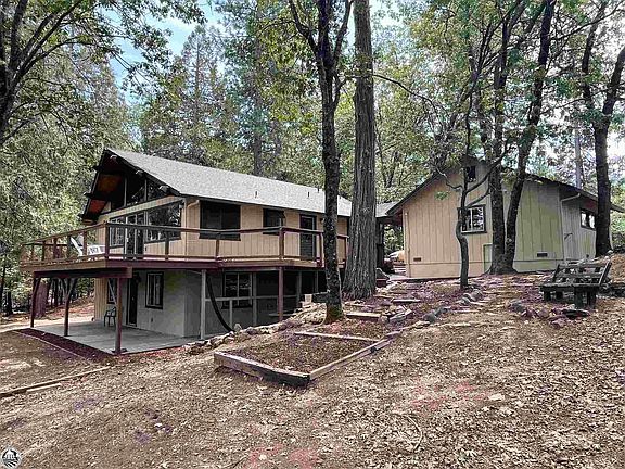 2nd image of 16535 Caddo Cir