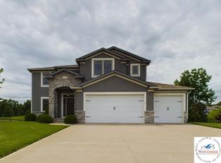 1220 Hillmann Ln, Warrensburg, MO 64093