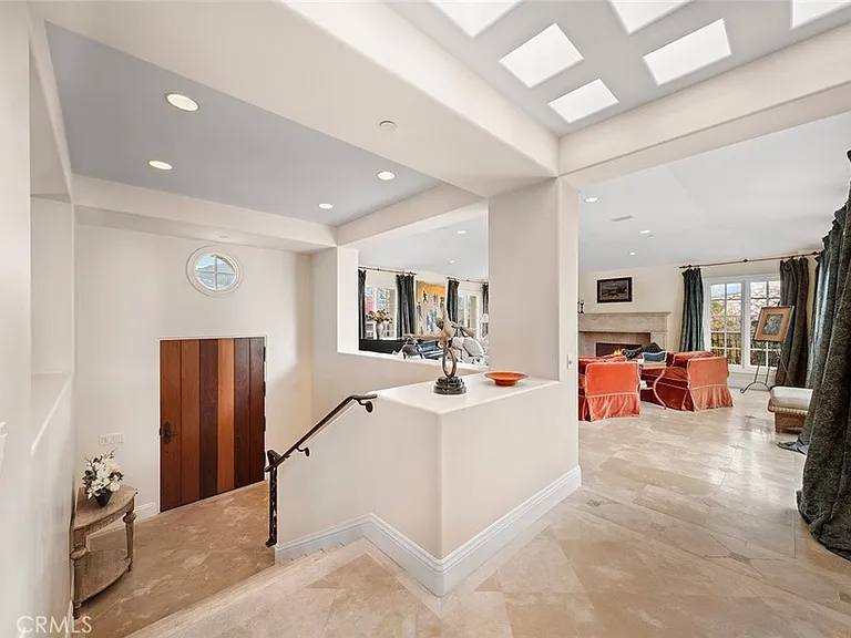 839 Emerald Bay — Photo 3