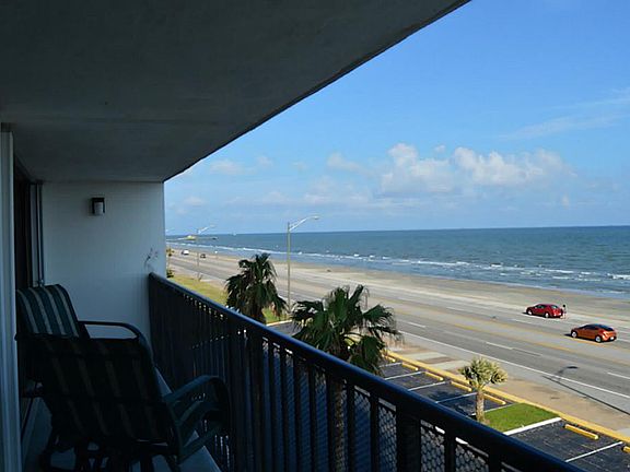 3rd image of 7310 Seawall Blvd APT 406