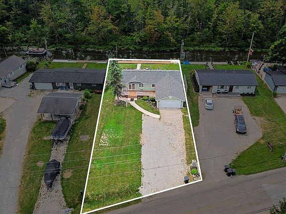 2nd image of 11397 NE Wawasee Dr