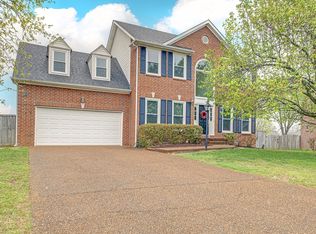 808 Millbrook Cir, Nashville, TN 37221