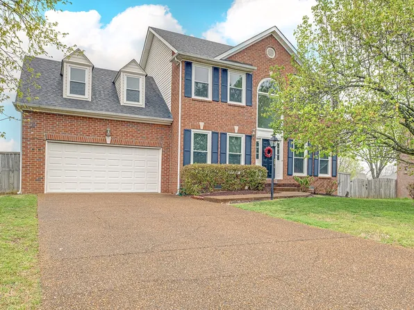 808 Millbrook Cir, Nashville, TN 37221