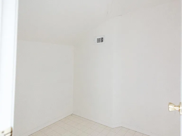 6825 Longleaf Ln — Photo 7