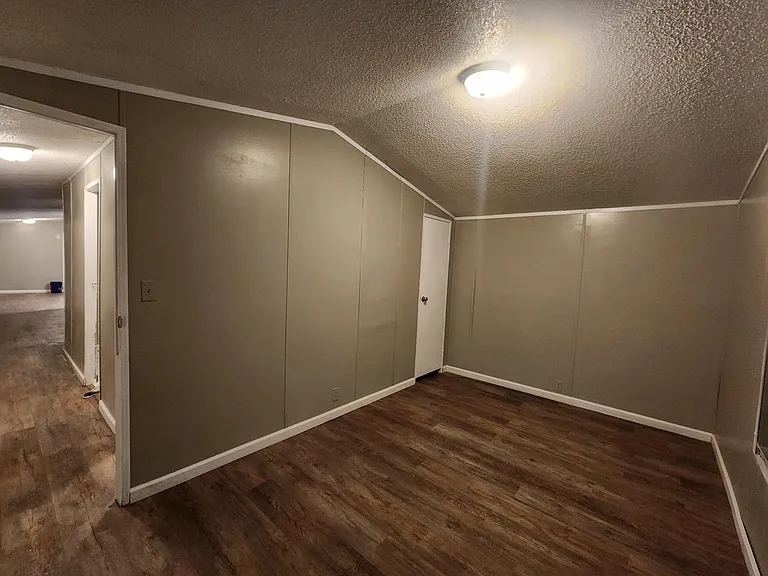 134 Village Dr — Photo 18