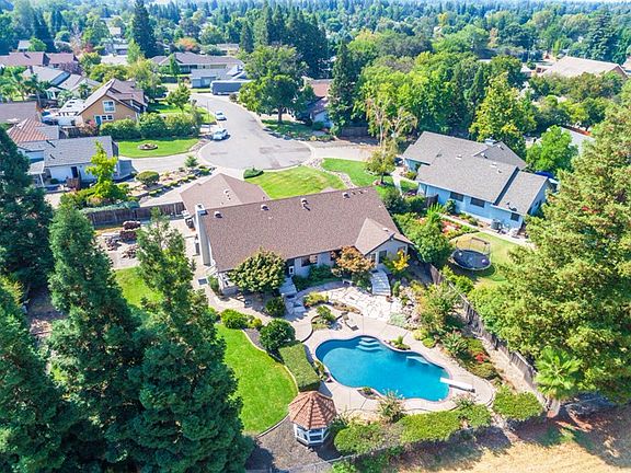 3rd image of 6634 Poni Ct