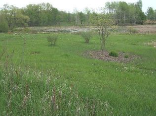 69862 Fisher Rd, Romeo, MI 48065