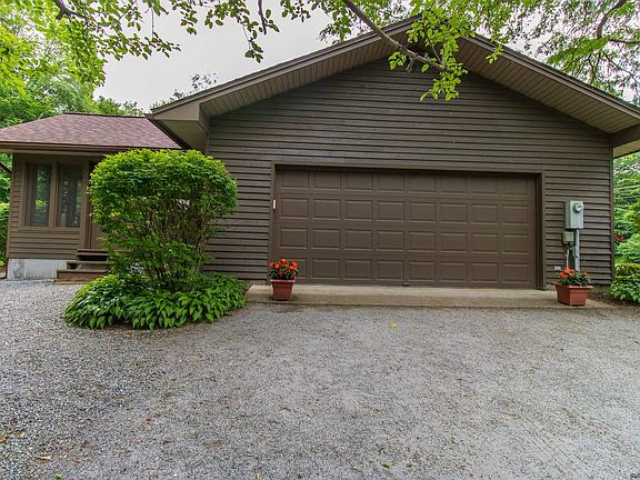 4th image of 620 Atateka Dr