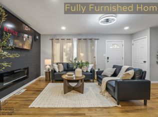 803 Lilac Ln, Joliet, IL 60435