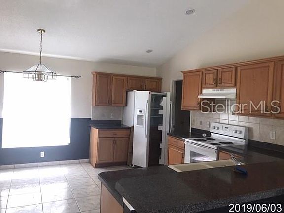 5th image of 4025 Oak Pointe Blvd