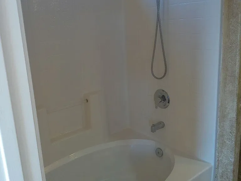 2992 Winterhaven Dr — Photo 17
