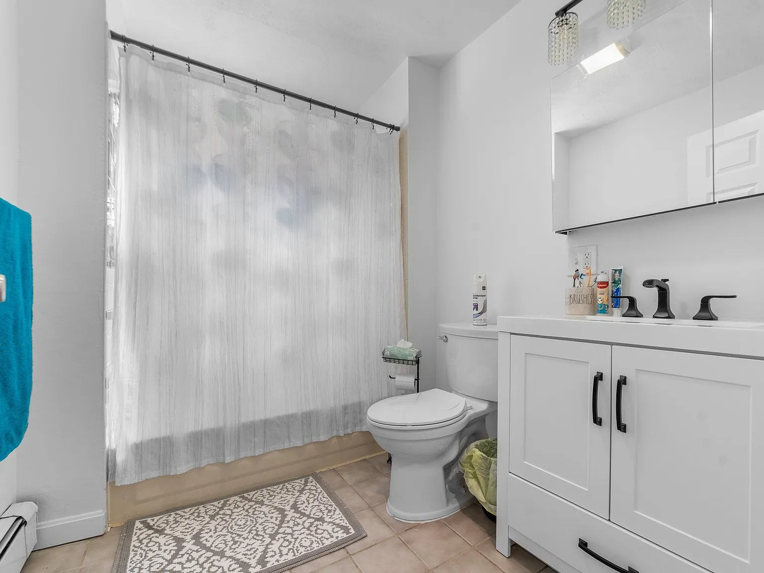 1 bed, 150 sqft, $1,200 — Photo 4