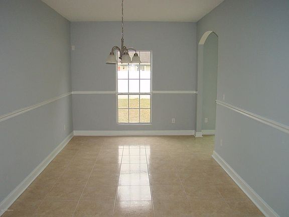 5th image of 8571 Julia Marie Cir