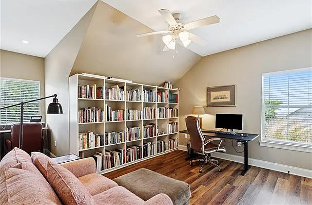 20072 Walden St — Photo 12