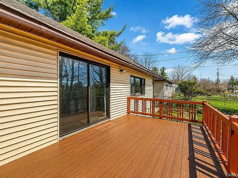 55 Hasbrouck A Rd #1 — Photo 2