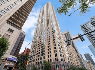 33 W Ontario St APT 42ES, Chicago, IL 60654