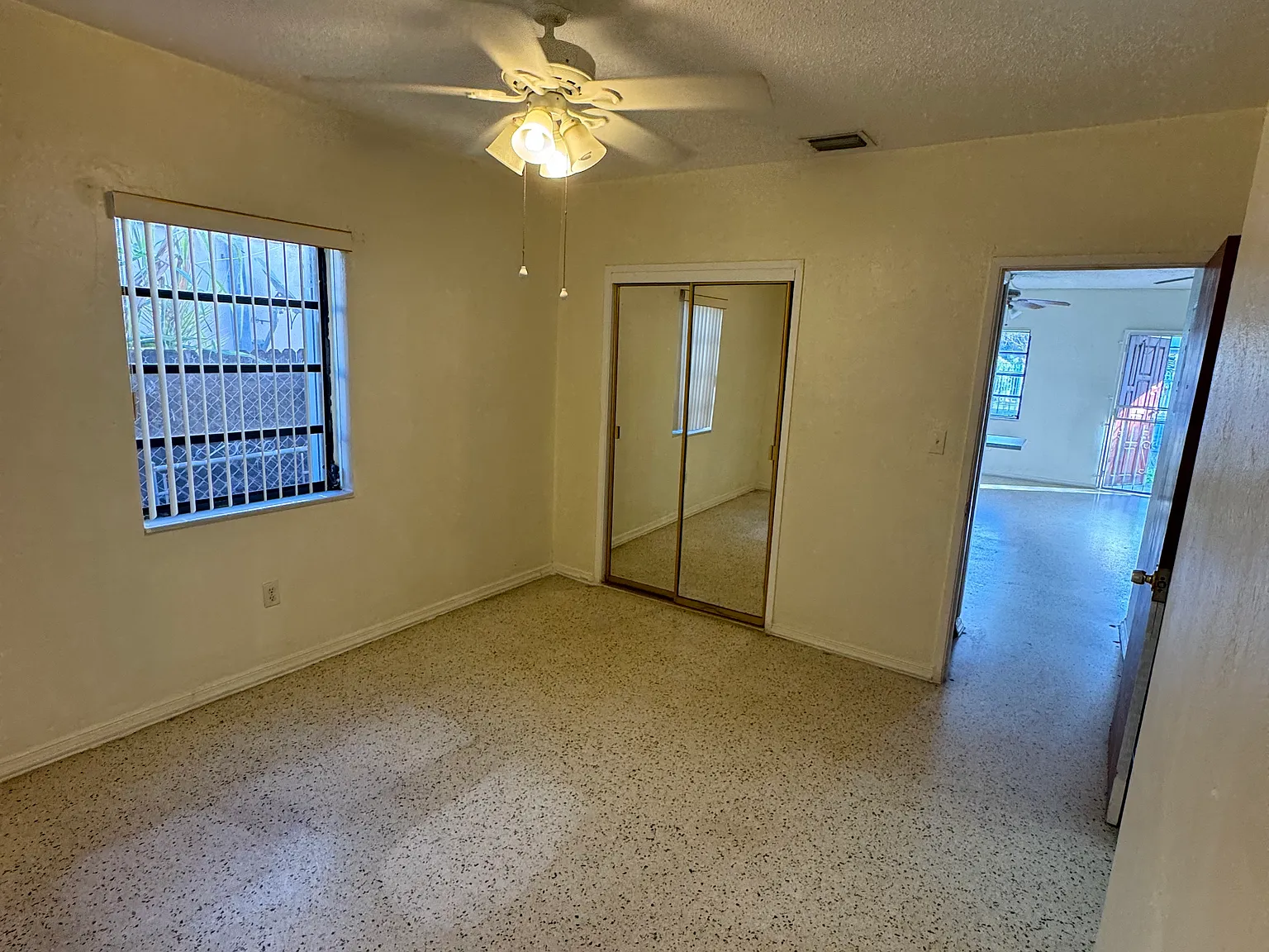 3131 NW 31st St — Photo 3