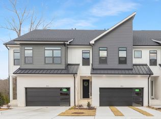 960 Myers Point Dr #40, Morrisville, NC 27560