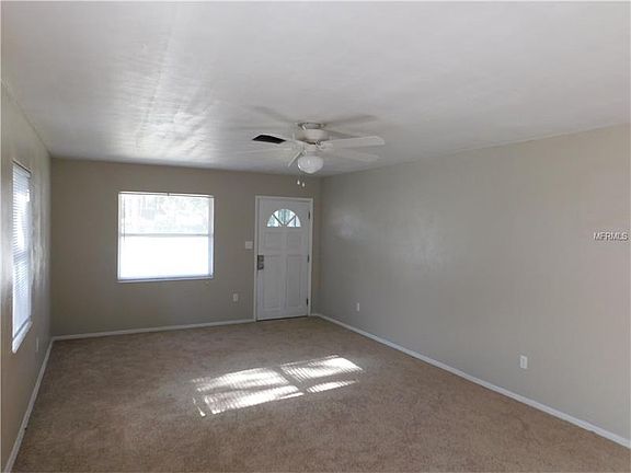 4th image of 807 Avenue N SW