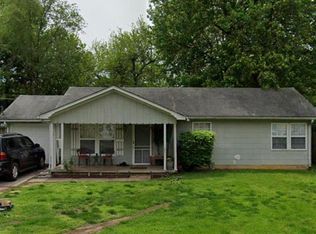 206 W McGee St, Springfield, MO 65807