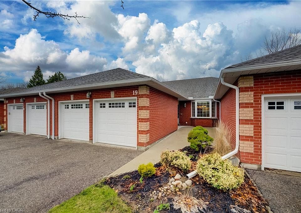 1st image of 85 Beasley Cres #19