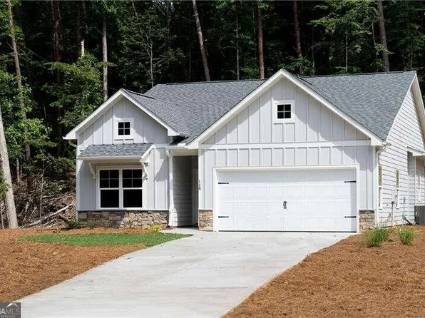 292 Pinebrook Dr, Waleska, GA 30183