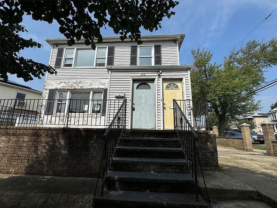 1st image of 619 Grassmere Terrace