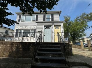 619 Grassmere Ter, Far Rockaway, NY 11691
