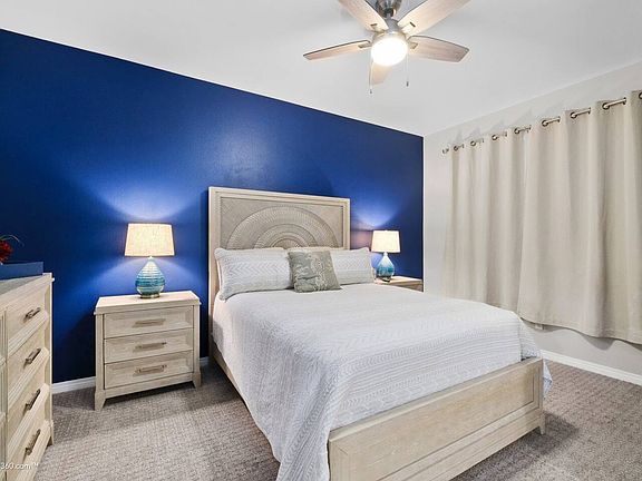 3rd image of 515 Pelican Ln