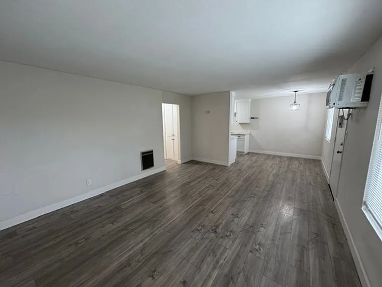 CEDAR 9840 — Photo 13